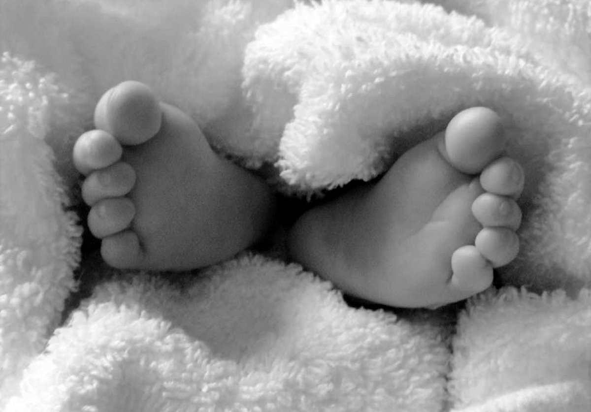 image of tiny baby feet